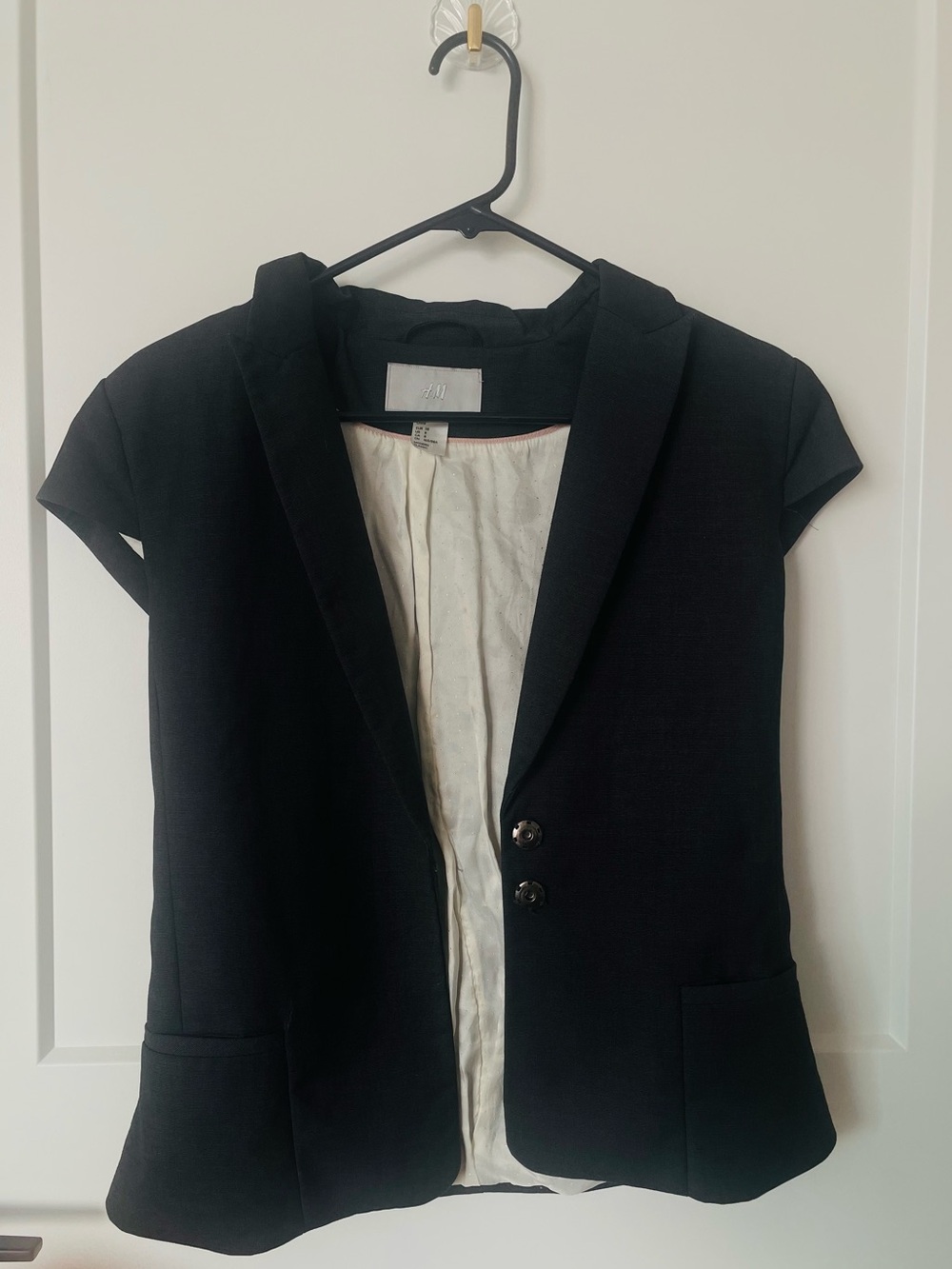 H&M Black Short-Sleeve Notch Lapel Blazer Jacket